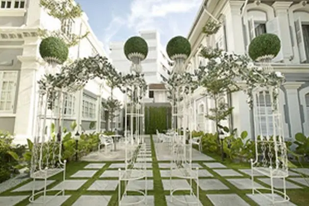 Deluxcious Luxurious Heritage Hotel