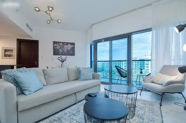 Deluxe 1BR in Dubai South - Oda