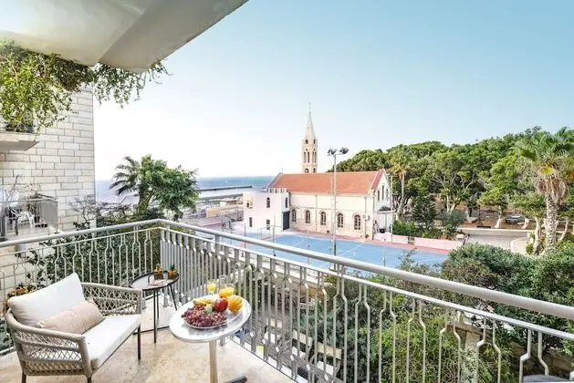 Deluxe 2BD Jaffa Dreams W Pool & Parking