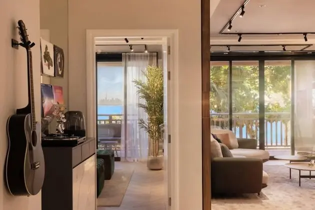 Deluxe 2BR Apartment at Anantara North Residences - Oda