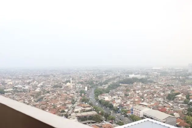 Deluxe 2BR Apartment at Newton Residence with Mountain View - Dış Mekan