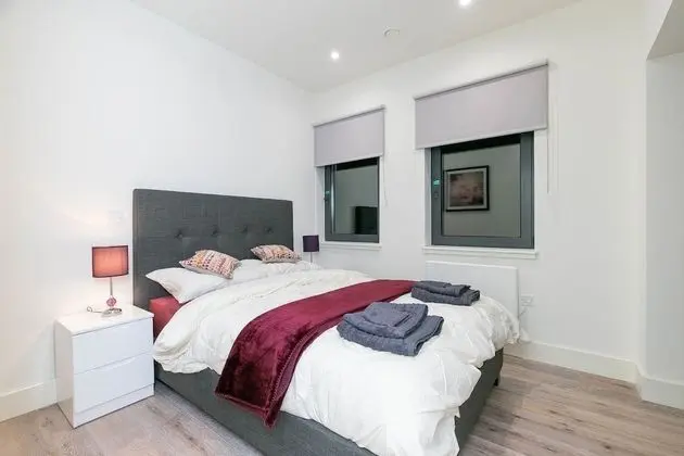 Deluxe Heathrow Apartments & Parking - Oda