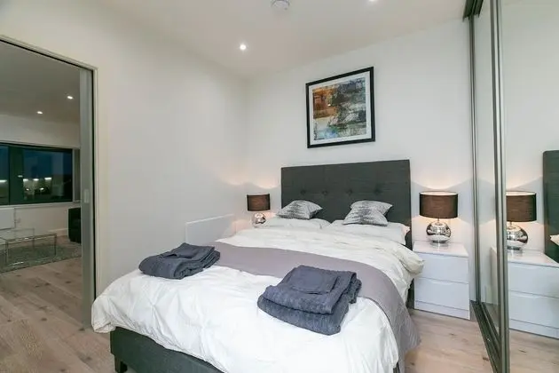 Deluxe Heathrow Apartments & Parking - Öne Çıkan Resim