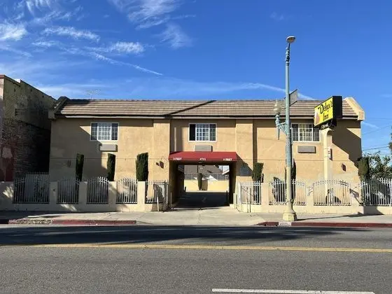Deluxe Inn LA - Dış Mekan