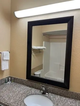 Deluxe Inn & Suites - Banyo Tipleri