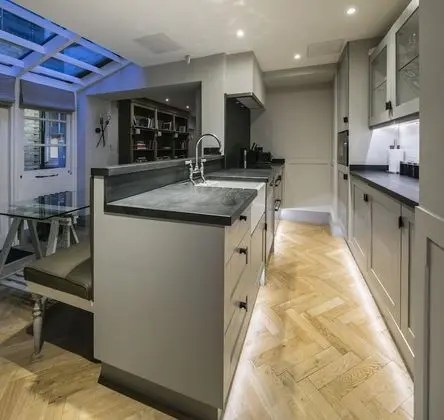 Deluxe Mayfair Home by Marble Arch Station - Mutfak