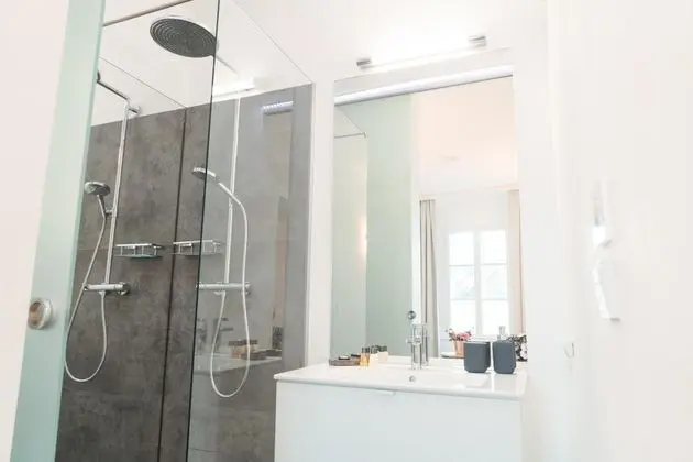 Deluxe Suite With air Conditioning and Private Parking in the City Centre and View