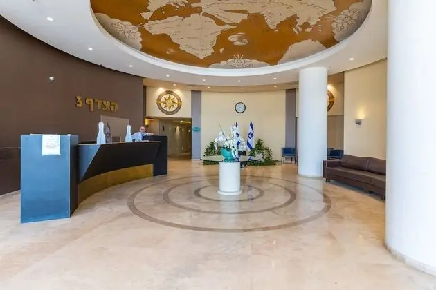 DeluxeApartment with Views of the Marina