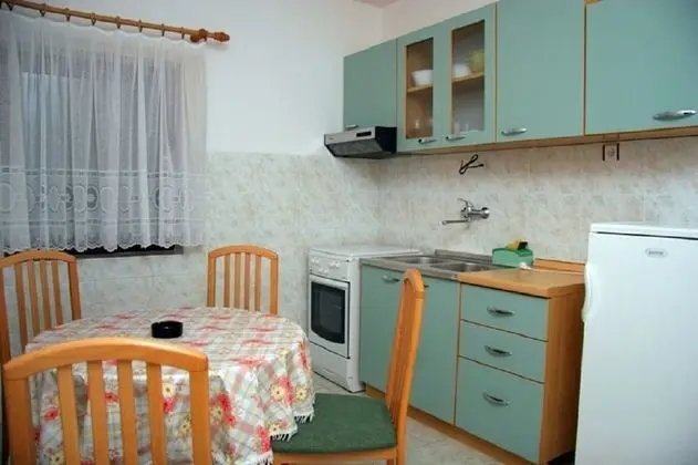 Demar - 70m From sea - A2-zeleni - Oda Düzeni