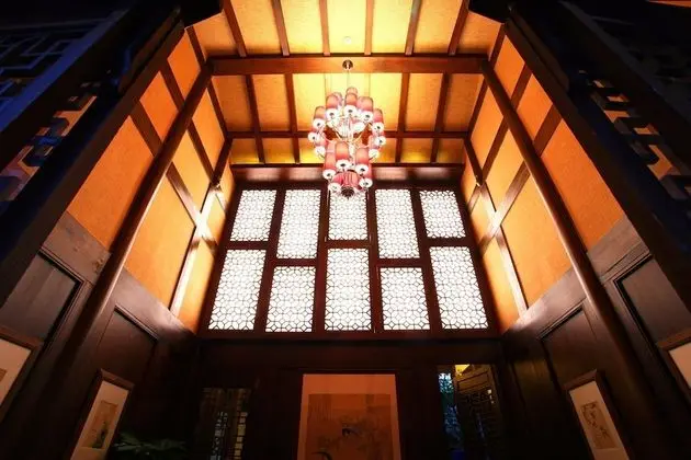 Demen Renli Hotel - Lobi