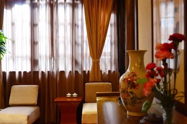 Demen Renli Hotel - Oda