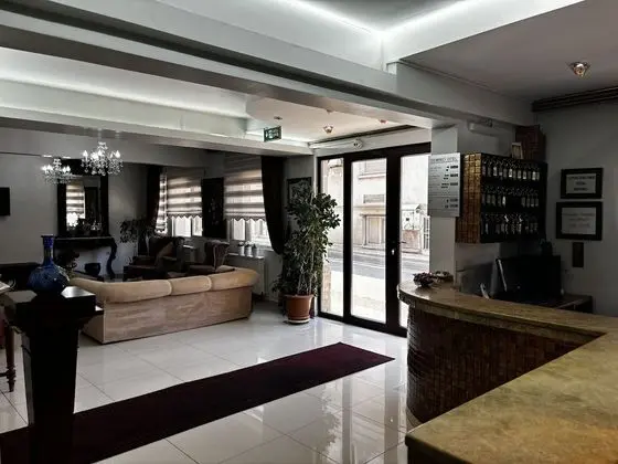 Demirci Otel