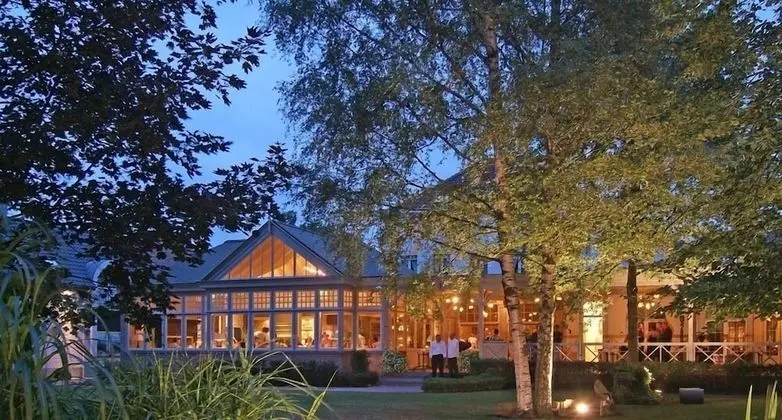 Den Hof