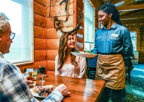 Denali Bluffs Hotel - Yerinde Yemek