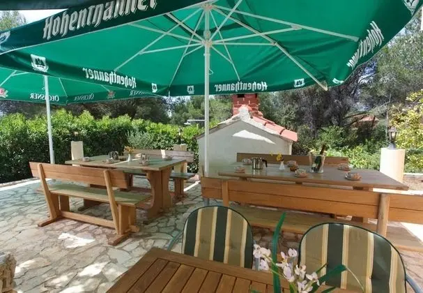 Denis - 100 m From Beach - H