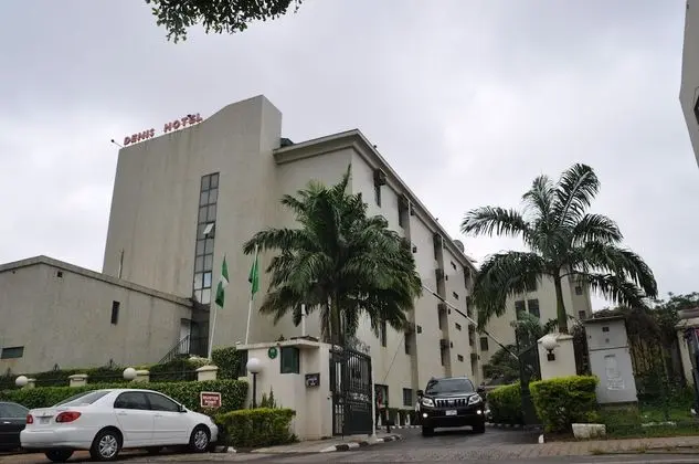 Denis Hotel