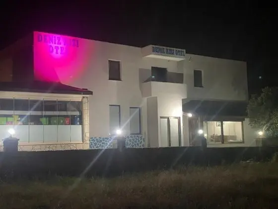 Deniz Kızı Otel Çeşme