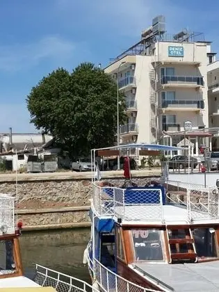 Deniz Otel