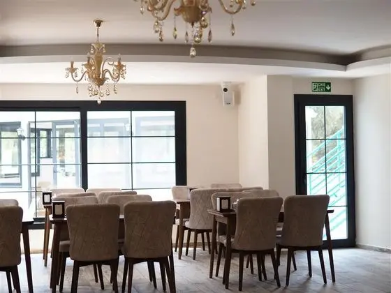 Deniz Otel Sığacık - Genel