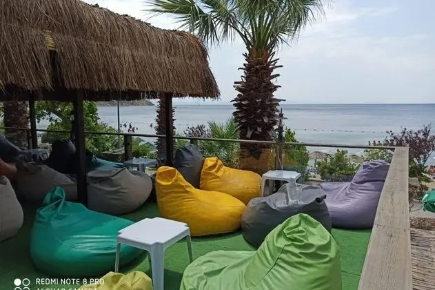 Denizatı Parıl Otel - Bar
