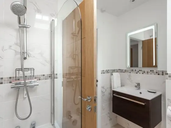 Dennetts House - Banyo Tipleri
