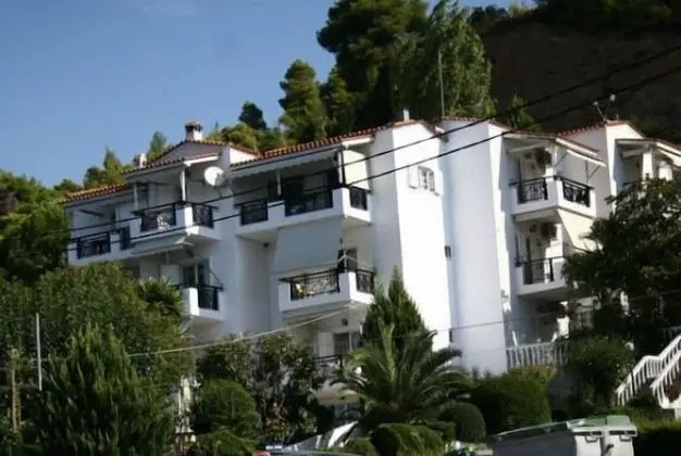 Dennis Hotel - Öne Çıkan Resim