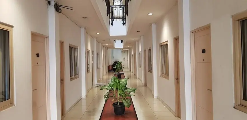 Hotel DeQur Jakarta Kota