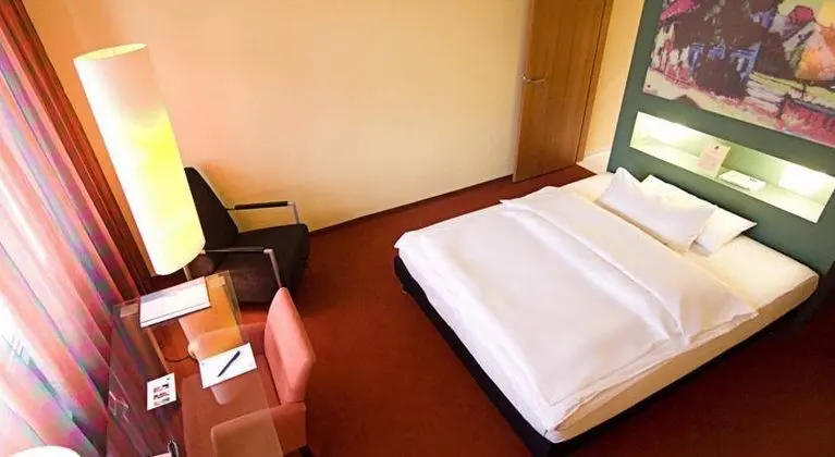 Hotel Der Blaue Reiter - Genel