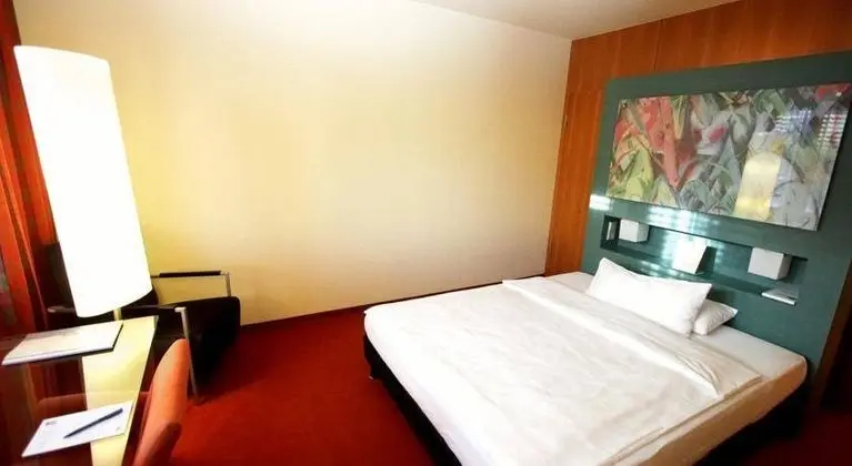 Hotel Der Blaue Reiter - Genel