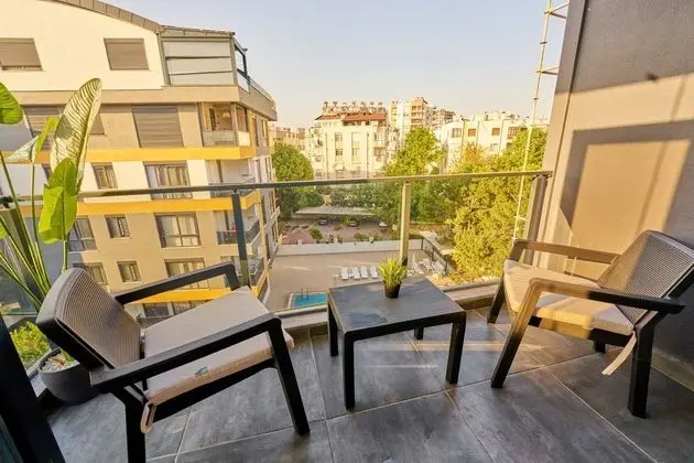 Der İnn Hotel Lara - Havuz