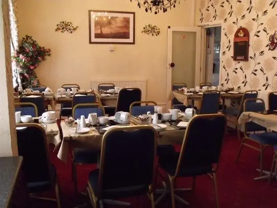 The Derby Hotel - Guest house