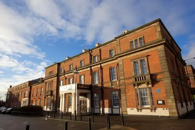 Derby Midland BW Signature Collection