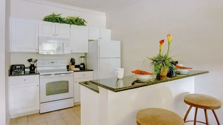 Derby Townhome at Lucaya Resort - Mutfak
