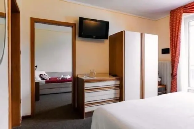 Hotel Des Alpes - Oda