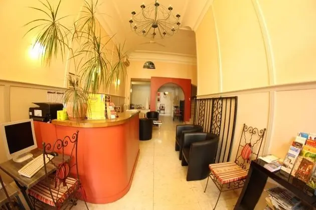 Hotel des Arts - Lobi