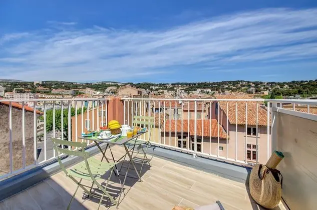 HOTEL DES CALANQUES