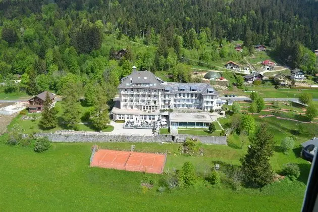 Des Rasses Hotel