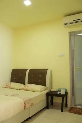 DesaTebrau NewStar Homestay - Wedding Bridal House - Oda