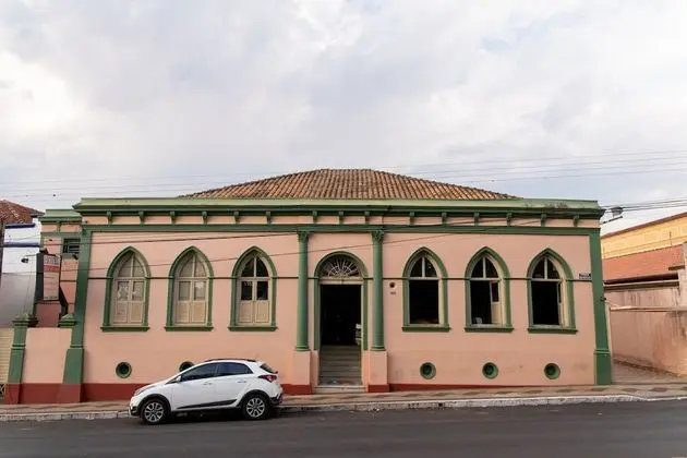 Hotel Descalvado - 1