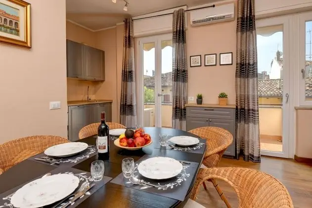 Desenzanoloft – Smile on the Lake