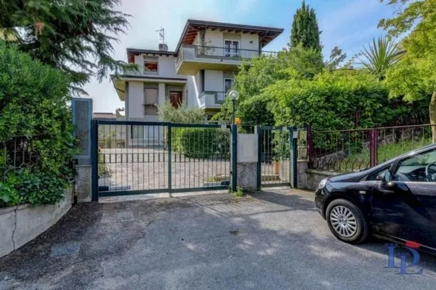 Desenzanoloft – Two Apartments One Price