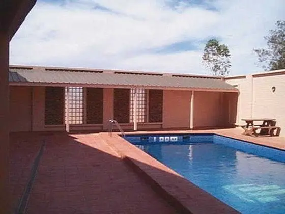 Desert Cave Hotel - Havuz