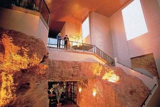 Desert Cave Hotel - Lobi