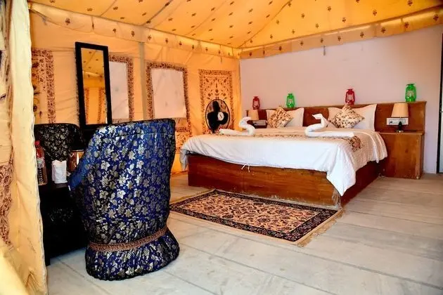 Desert Dream Royal Camp