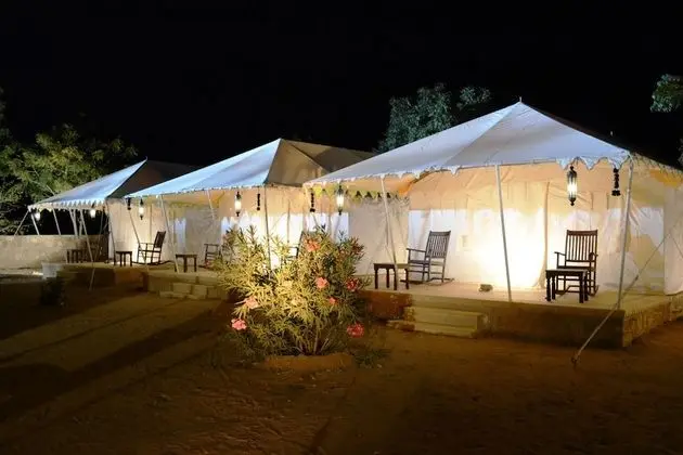 Desert Glamping