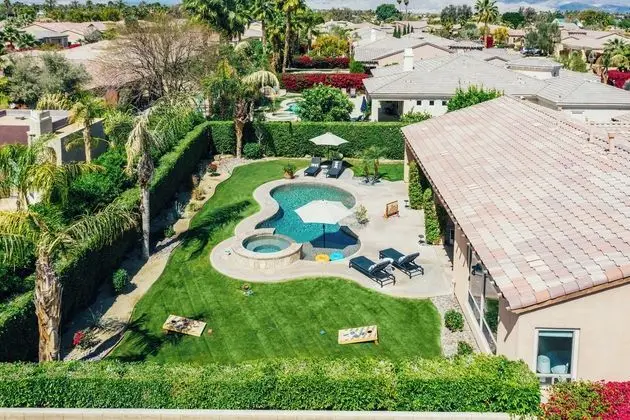 Desert Grove by Avantstay Warm Spacious Home w/ Incredible Yard & Pool - Havuz