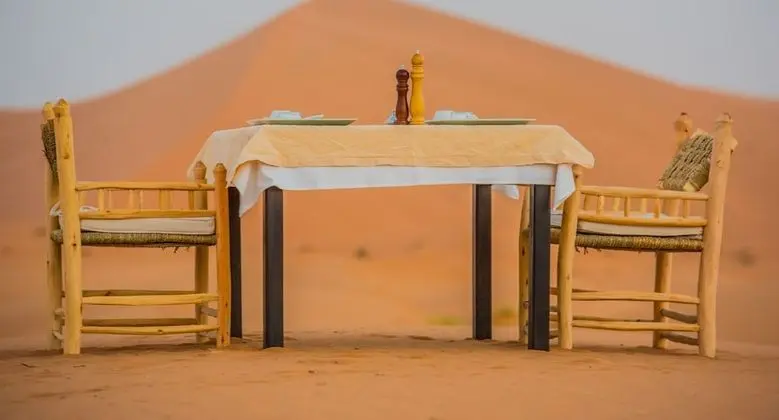 Desert Heart Luxury Camp - Yerinde Yemek