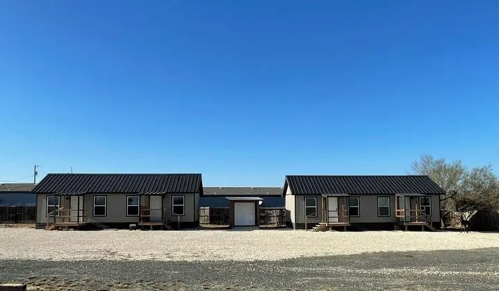 Desert Meadow Lodge - Öne Çıkan Resim