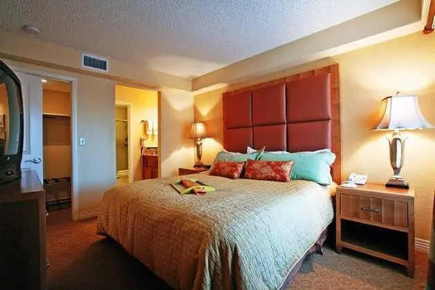 Desert Rose Resort