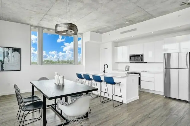 Design District Suites - Mutfak